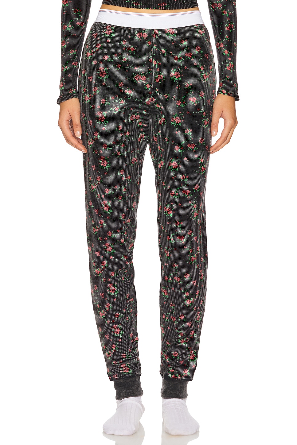 Брюки-джоггеры в вафельную рубчик Alexander Wang, washed black
Брюки-джоггеры в вафельную рубчик Alexander Wang, washed black