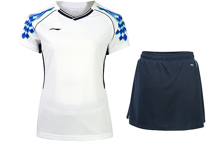 Повседневный комплект женский Lining 
Повседневный комплект женский Lining