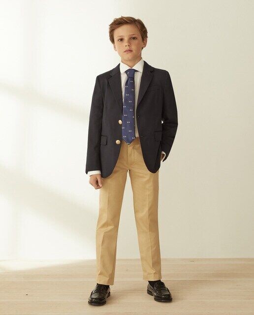 Пиджак для мальчика с контрастными золотыми пуговицами Coconut El Corte Inglés, темно-синий
Пиджак для мальчика с контрастными золотыми пуговицами Coconut El Corte Inglés, темно-синий