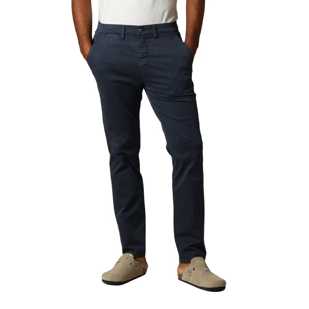 Брюки Deeluxe Mayon chino, синий
Брюки Deeluxe Mayon chino, синий