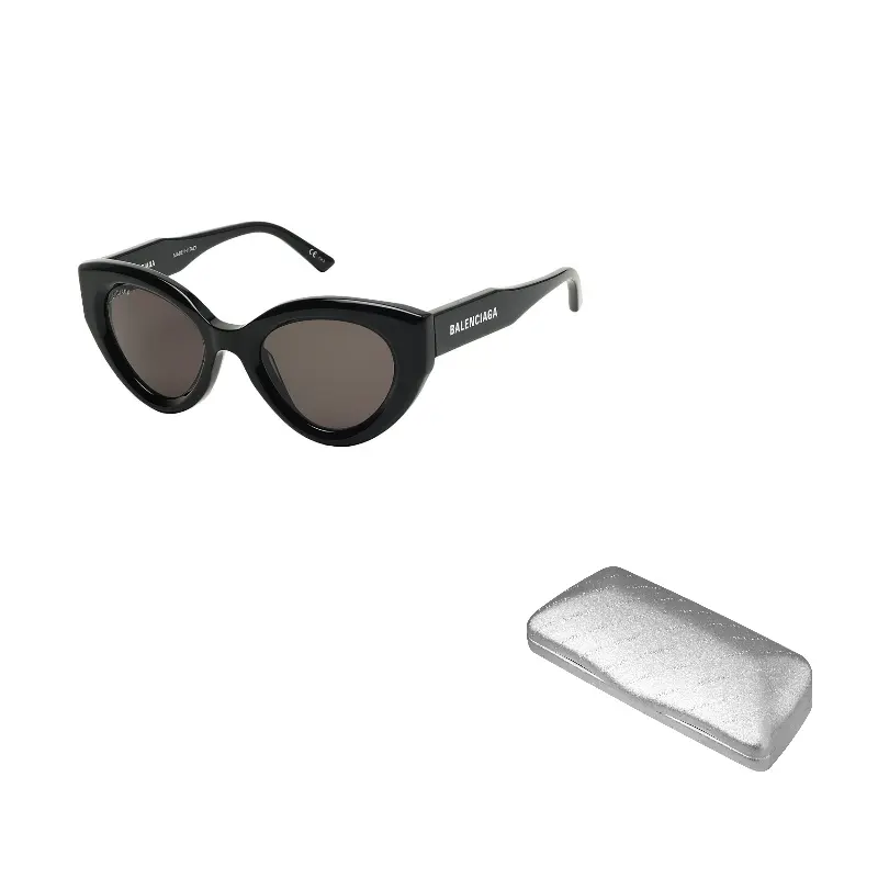 Солнцезащитные очки женские Balenciaga с футляром, черный
Солнцезащитные очки женские Balenciaga с футляром, черный