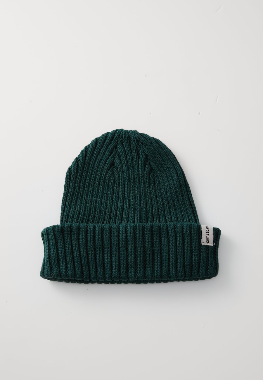 Шапка Only & Sons ONSRYAN FISHERMAN BEANIE UNISEX, Pine Grove/Dark Green
Шапка Only & Sons ONSRYAN FISHERMAN BEANIE UNISEX, Pine Grove/Dark Green