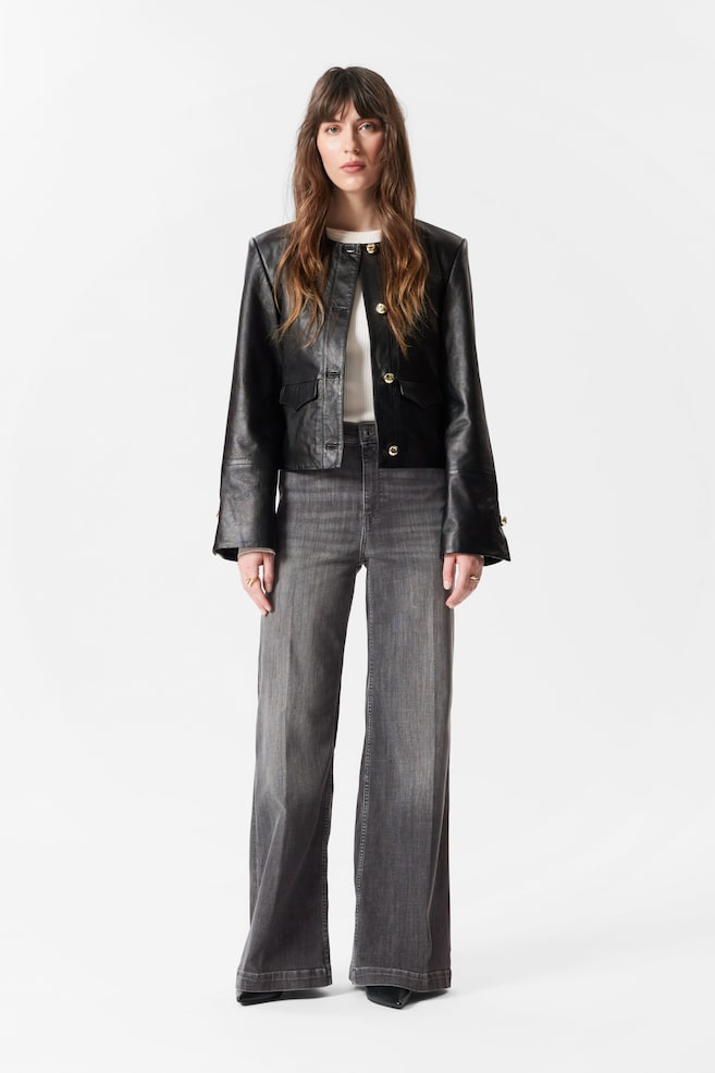 Широкие джинсы со стрелками & Other Stories, серый
Широкие джинсы со стрелками & Other Stories, серый