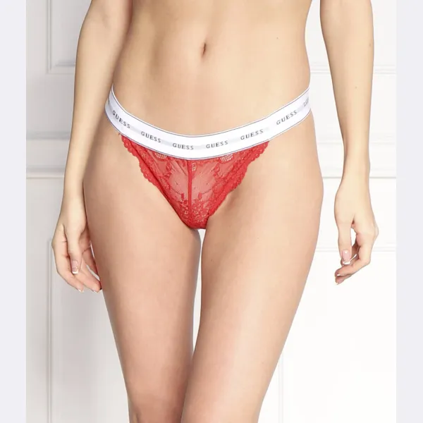 Нижнее белье Guess, красный
Нижнее белье Guess, красный