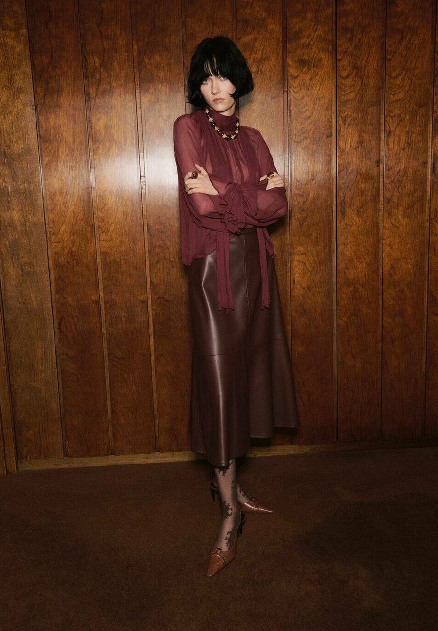 Блуза Mango ADULT, Bordeaux
Блуза Mango ADULT, Bordeaux