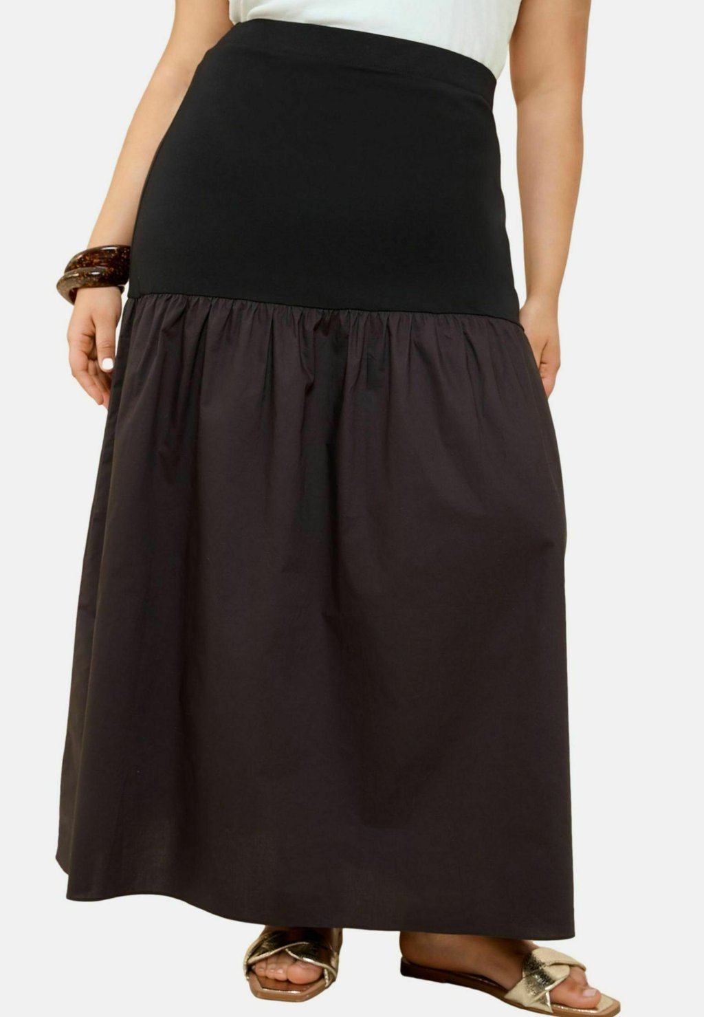 Юбка макси Friends Like These, черный 
Юбка макси Friends Like These, черный