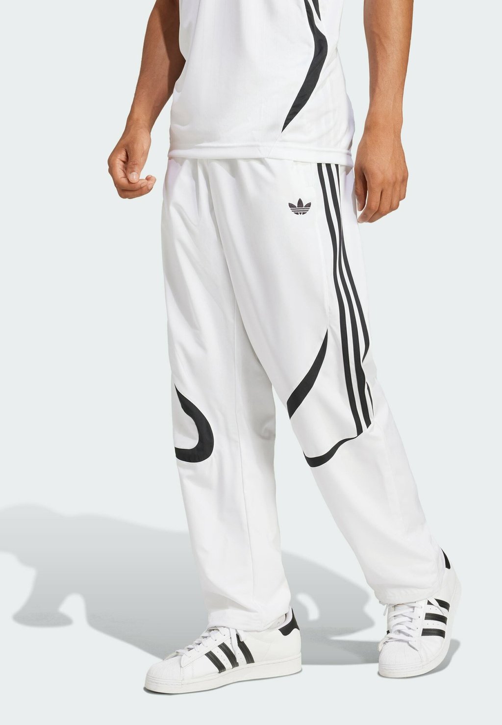 Спортивные брюки adidas Originals, белый
Спортивные брюки adidas Originals, белый