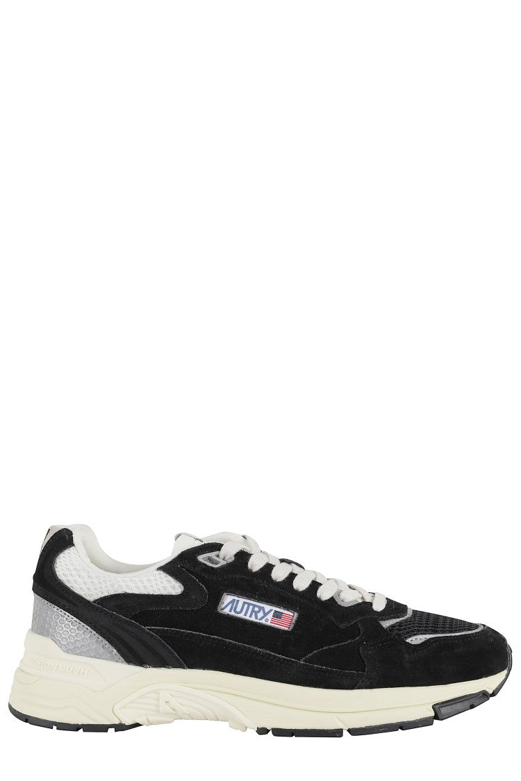 Кроссовки Hyperway мужские Autry, черный
Кроссовки Hyperway мужские Autry, черный