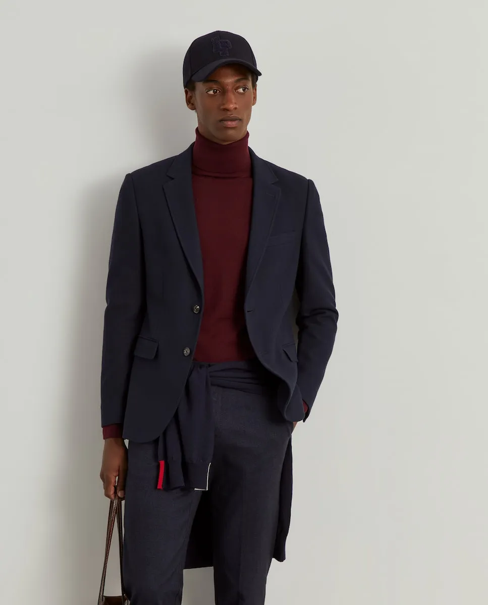 Мужской приталенный блейзер из темно-синего хлопка и шерсти Lion Of Porches, темно-синий
Мужской приталенный блейзер из темно-синего хлопка и шерсти Lion Of Porches, темно-синий