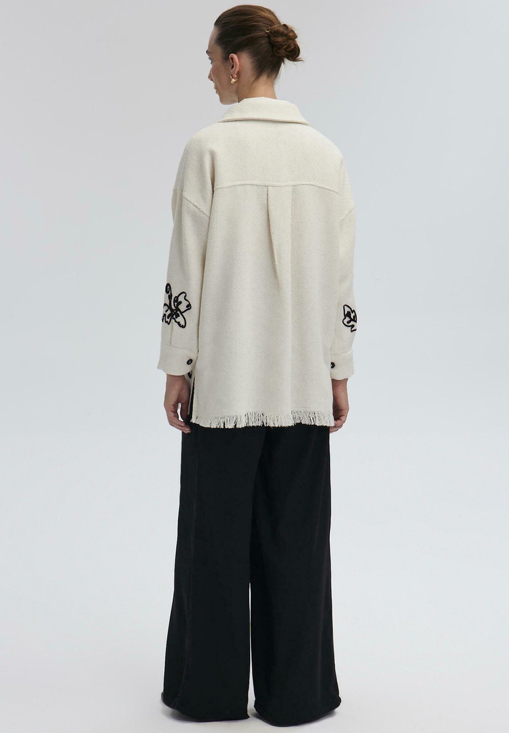 Легкая куртка Touché Privé, бежевый
Легкая куртка Touché Privé, бежевый