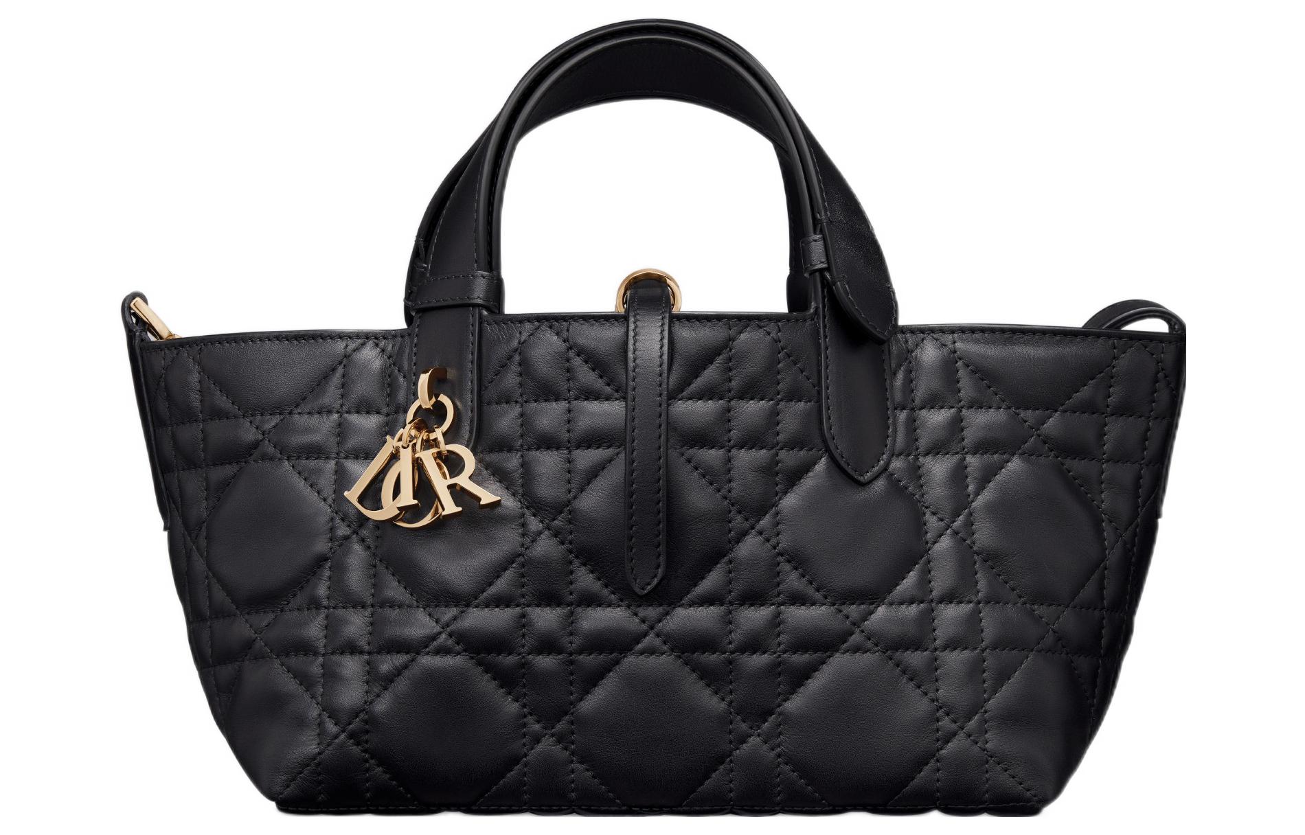 Сумка Toujours из натуральной кожи коровы, женская черная DIOR
Сумка Toujours из натуральной кожи коровы, женская черная DIOR