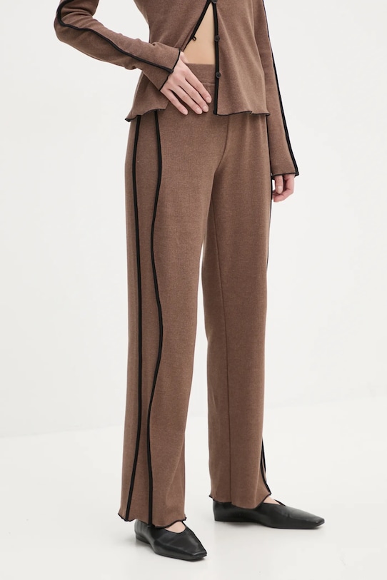 Спортивные брюки CoraRS Resume, коричневый 
Спортивные брюки CoraRS Resume, коричневый