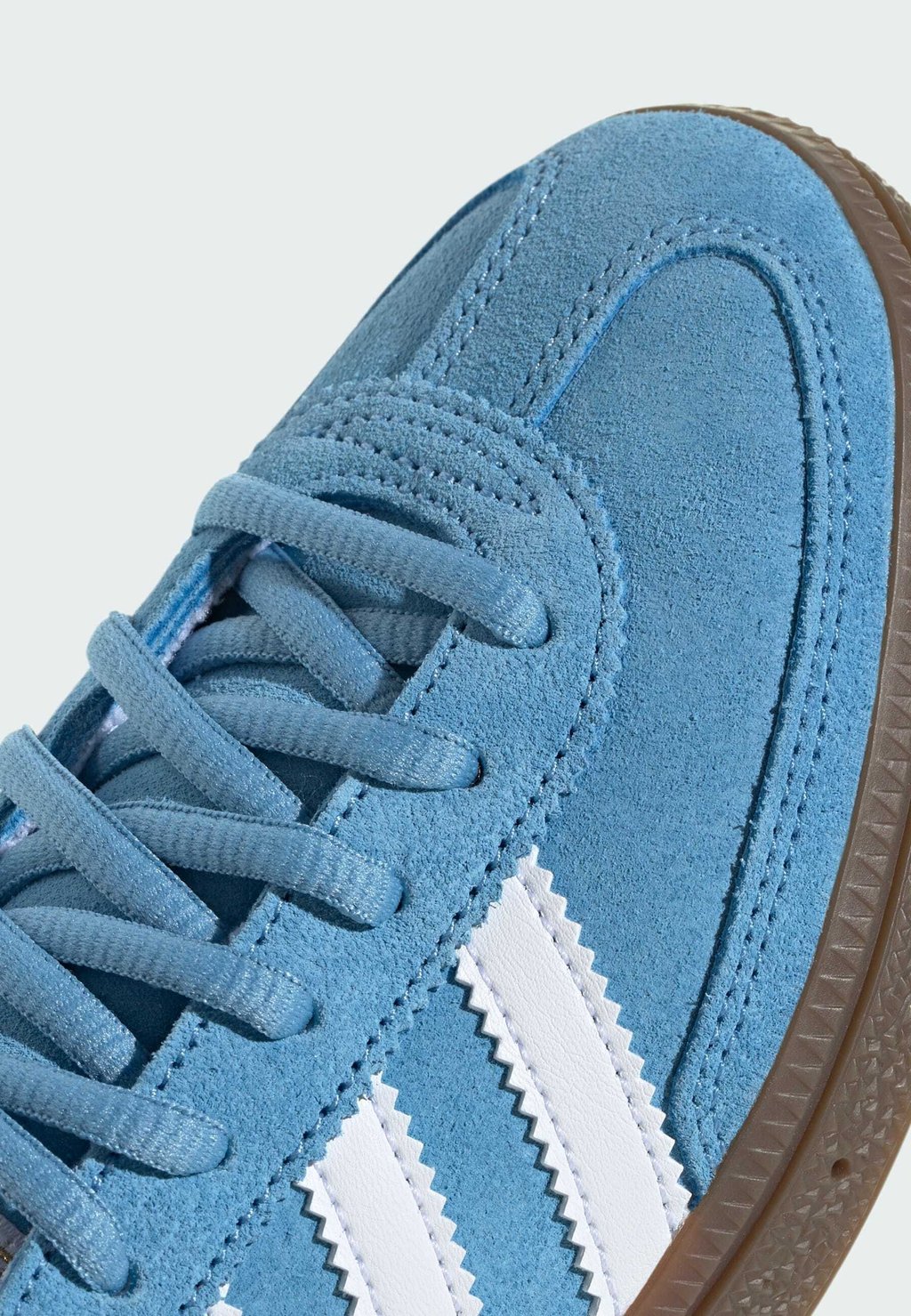 Кроссовки HANDBALL SPEZIAL UNISEX adidas Originals, светло-голубой
Кроссовки HANDBALL SPEZIAL UNISEX adidas Originals, светло-голубой