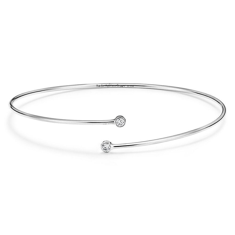 Браслет Tiffany & Co. Elsa Peretti Diamond Hoop Single-row, платина
Браслет Tiffany & Co. Elsa Peretti Diamond Hoop Single-row, платина