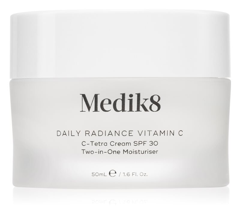 Антиоксидантный дневной крем с витамином С Medik8 Daily Radiance Vitamin C
Антиоксидантный дневной крем с витамином С Medik8 Daily Radiance Vitamin C