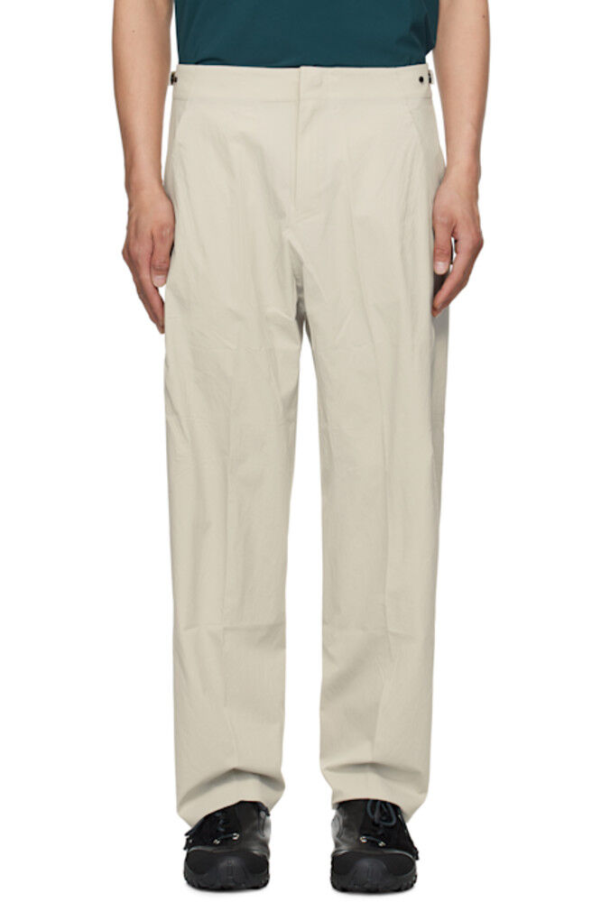 Брюки-карго Off-White Spere LT Veilance
Брюки-карго Off-White Spere LT Veilance