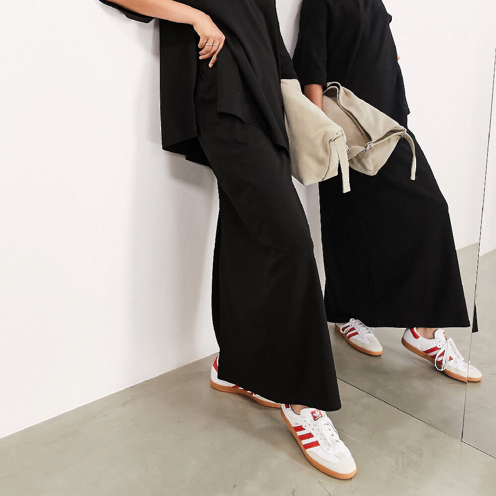 Юбка Asos Edition Premium Heavy Weight Textured Jersey Column Maxi, черный
Юбка Asos Edition Premium Heavy Weight Textured Jersey Column Maxi, черный