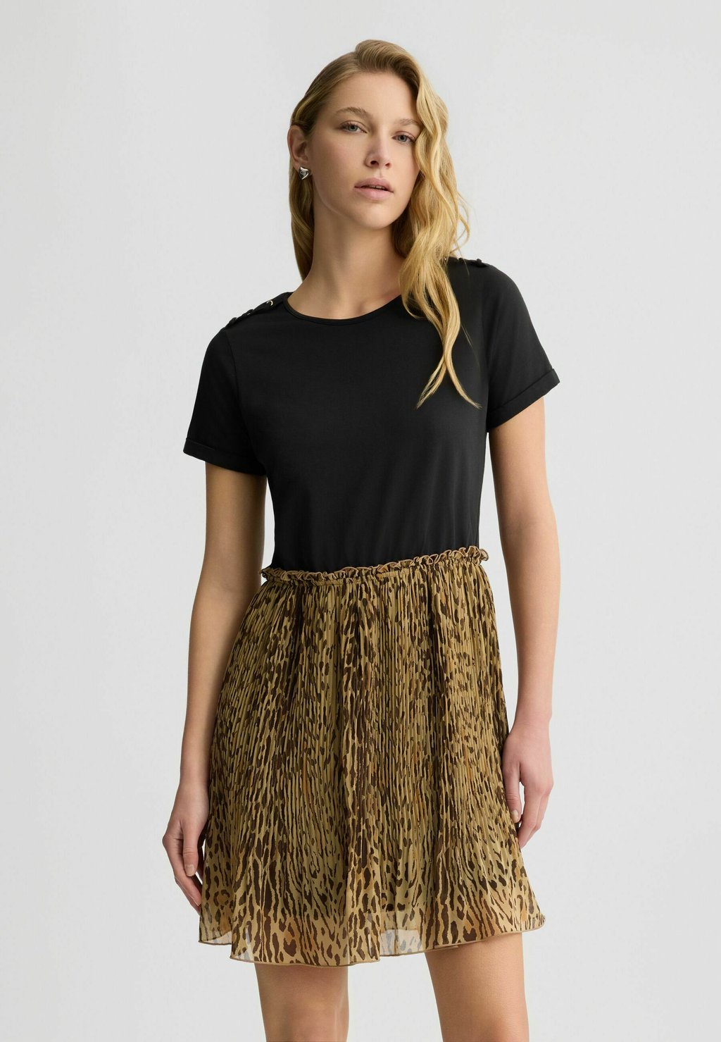 Платье из джерси LIU JO, черный
Платье из джерси LIU JO, черный