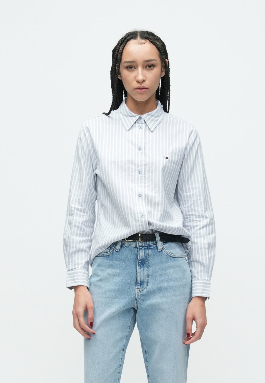 Блуза Tommy Jeans SHIRT, Periwinkle Dusk/Lilac
Блуза Tommy Jeans SHIRT, Periwinkle Dusk/Lilac