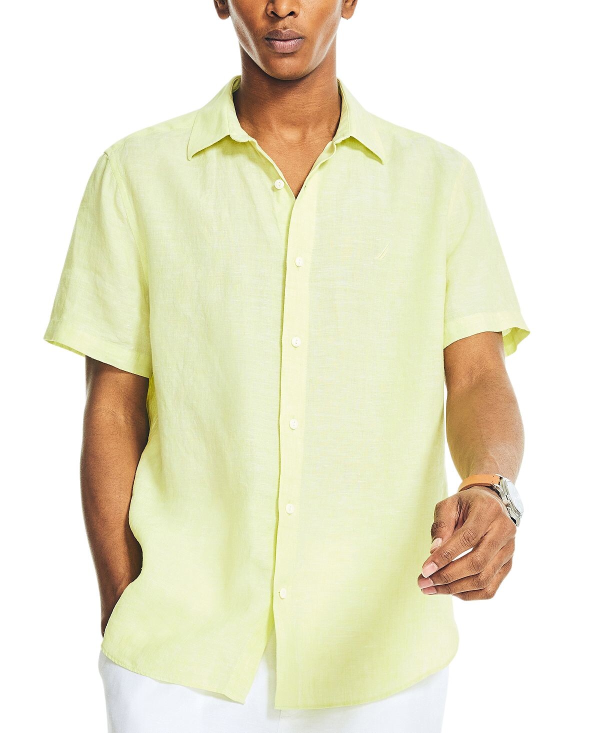 Мужская однотонная льняная рубашка классического кроя с короткими рукавами Nautica
Мужская однотонная льняная рубашка классического кроя с короткими рукавами Nautica