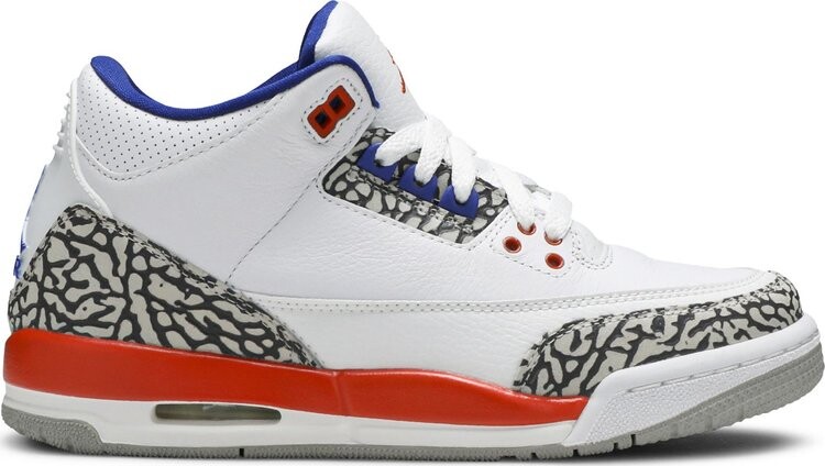 Кроссовки Air Jordan 3 Retro GS Knicks, белый
Кроссовки Air Jordan 3 Retro GS Knicks, белый