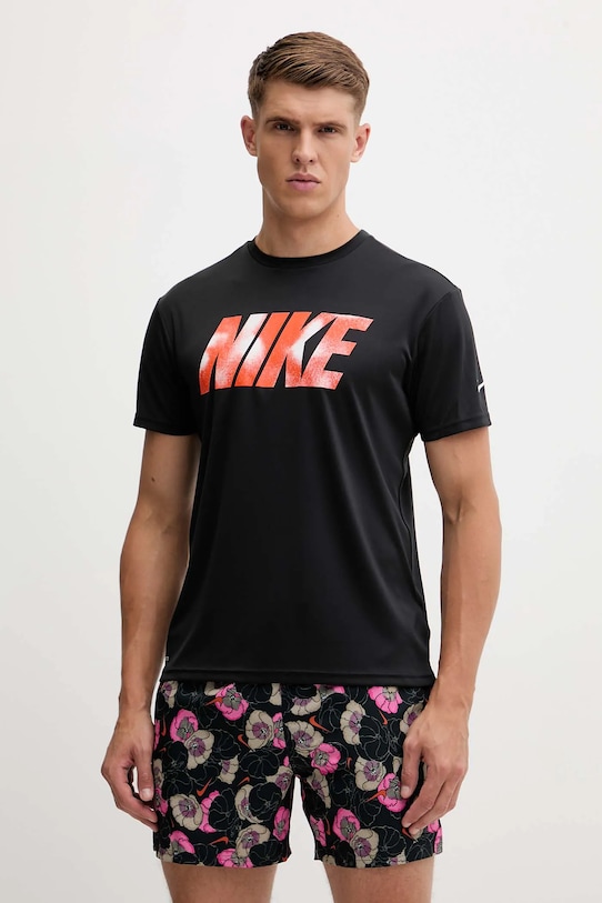 Футболка для плавания Nike, черный
Футболка для плавания Nike, черный