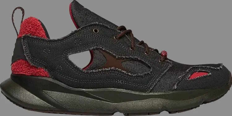 Кроссовки street fighter x furylite 95 'akuma' Reebok, черный 
Кроссовки street fighter x furylite 95 'akuma' Reebok, черный