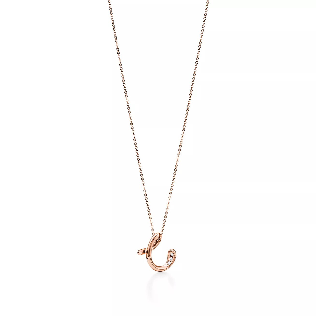 Колье Tiffany & Co. x Elsa Peretti Alphabet Letter "C", розовое золото/бриллианты
Колье Tiffany & Co. x Elsa Peretti Alphabet Letter "C", розовое золото/бриллианты