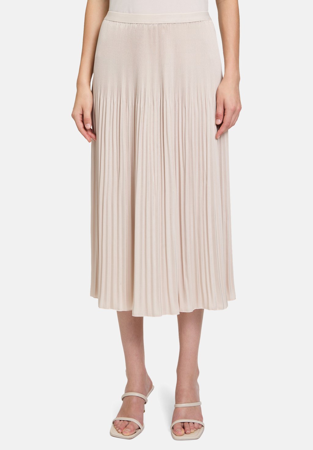 Юбка плиссированная MIDI - A-line skirt Betty & Co, бежевый 
Юбка плиссированная MIDI - A-line skirt Betty & Co, бежевый