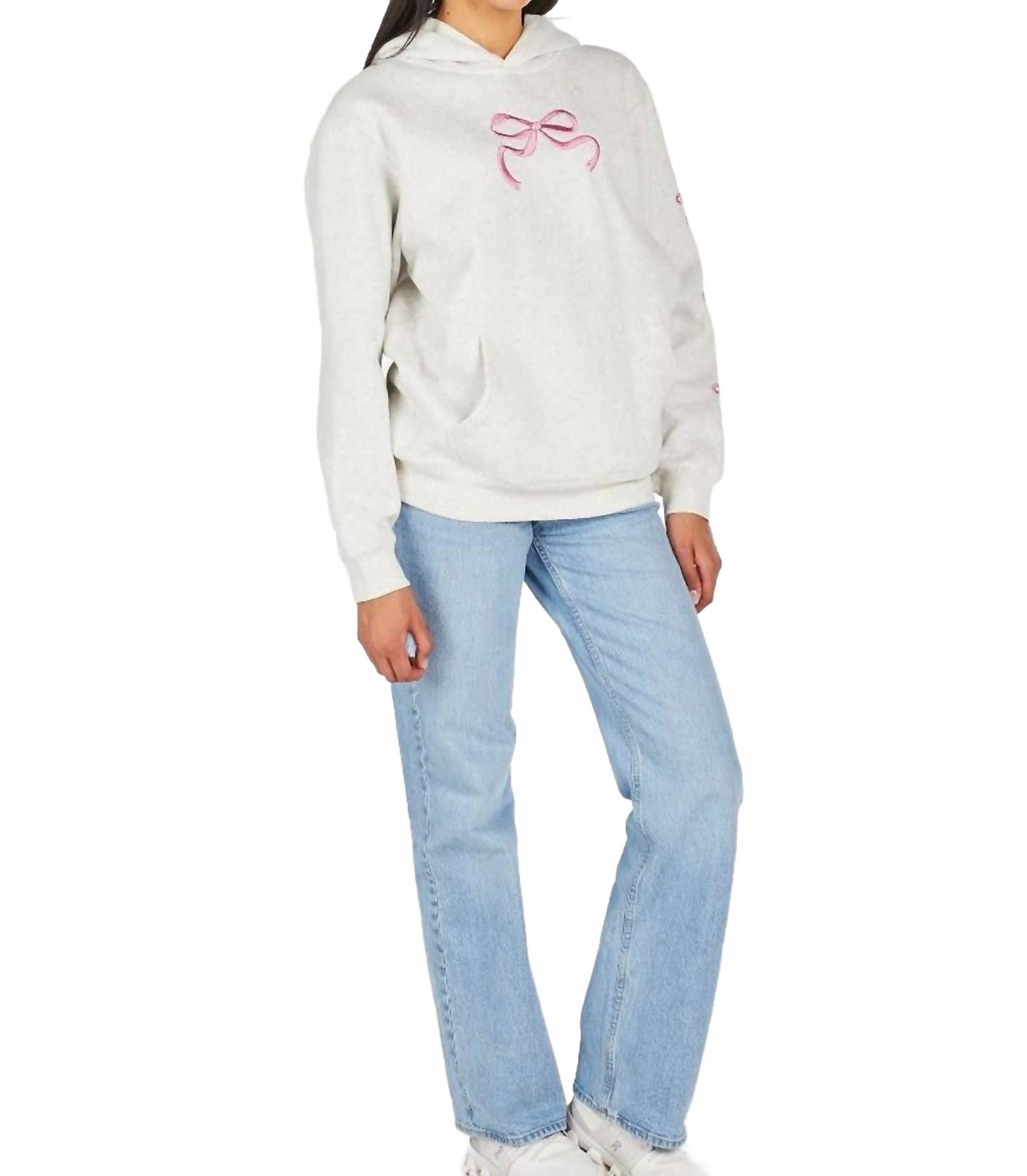 Дилара Боу худи в бежевом Simply Southern
Дилара Боу худи в бежевом Simply Southern