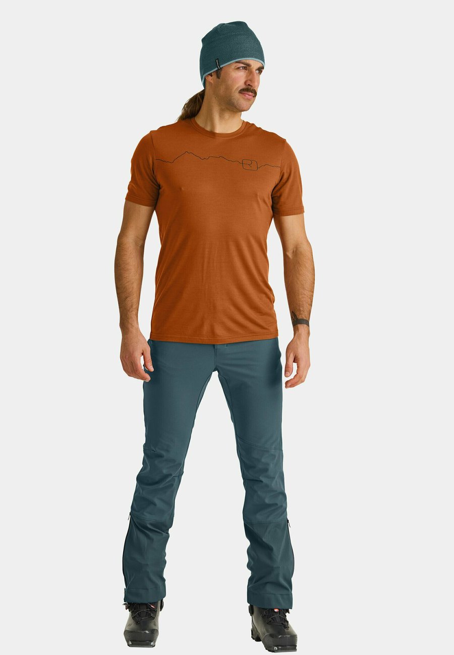 Футболка ORTOVOX 150 COOL MOUNTAIN, Bristle Brown/Copper, Коричневый, Футболка ORTOVOX 150 COOL MOUNTAIN, Bristle Brown/Copper
Футболка ORTOVOX 150 COOL MOUNTAIN, Bristle Brown/Copper, Коричневый, Футболка ORTOVOX 150 COOL MOUNTAIN, Bristle Brown/Copper