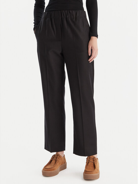 Брюки regular fit Hataley 2525136022 Weekend Max Mara, черный
Брюки regular fit Hataley 2525136022 Weekend Max Mara, черный