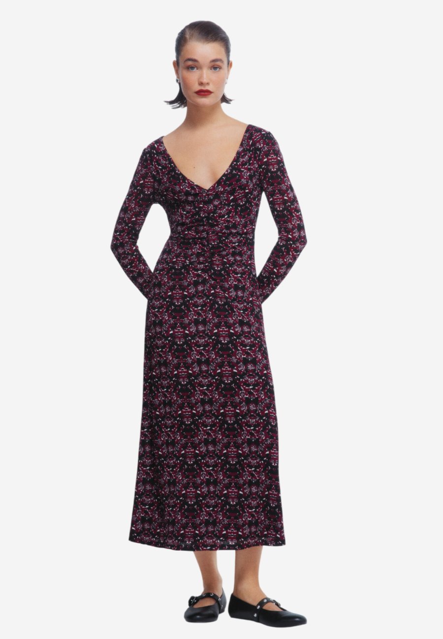 Платье Springfield Day dress, Black
Платье Springfield Day dress, Black