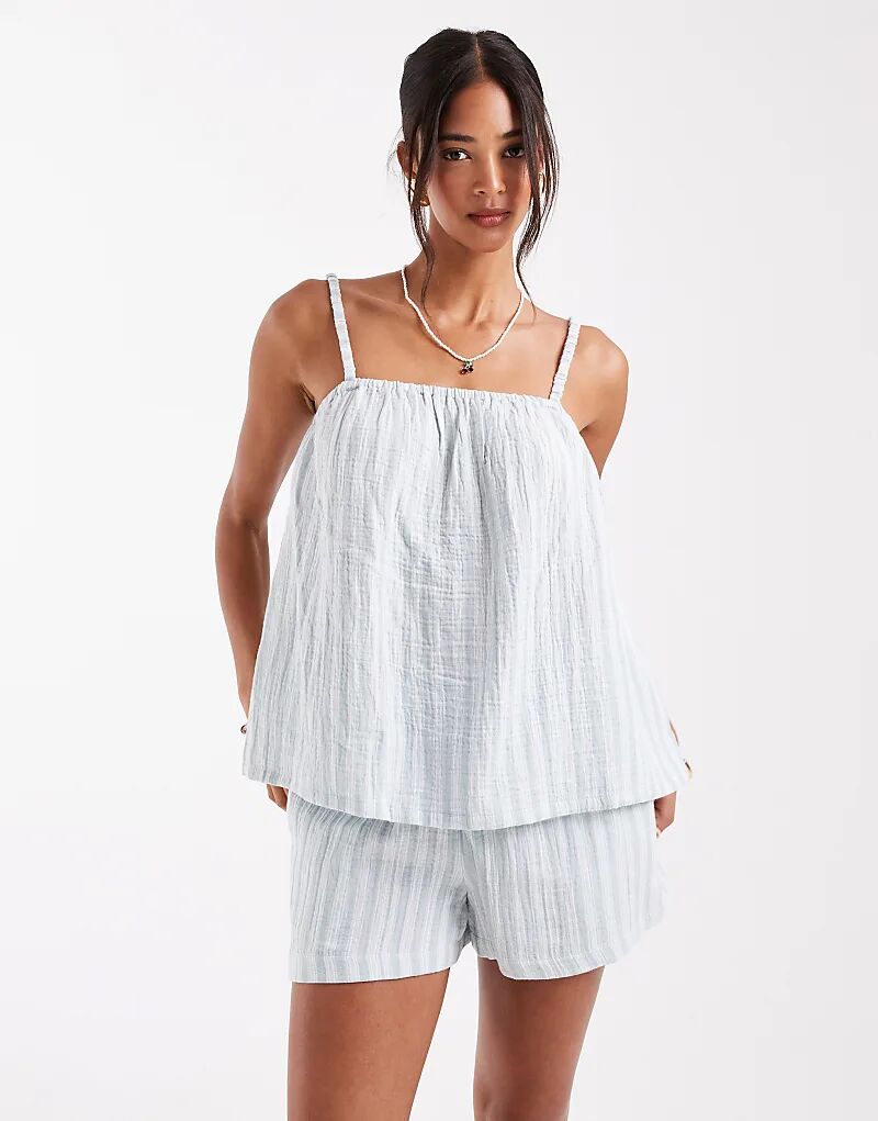 Комбинируемый хлопковый топ-комбинация Vero Moda в зеленую полоску
Комбинируемый хлопковый топ-комбинация Vero Moda в зеленую полоску