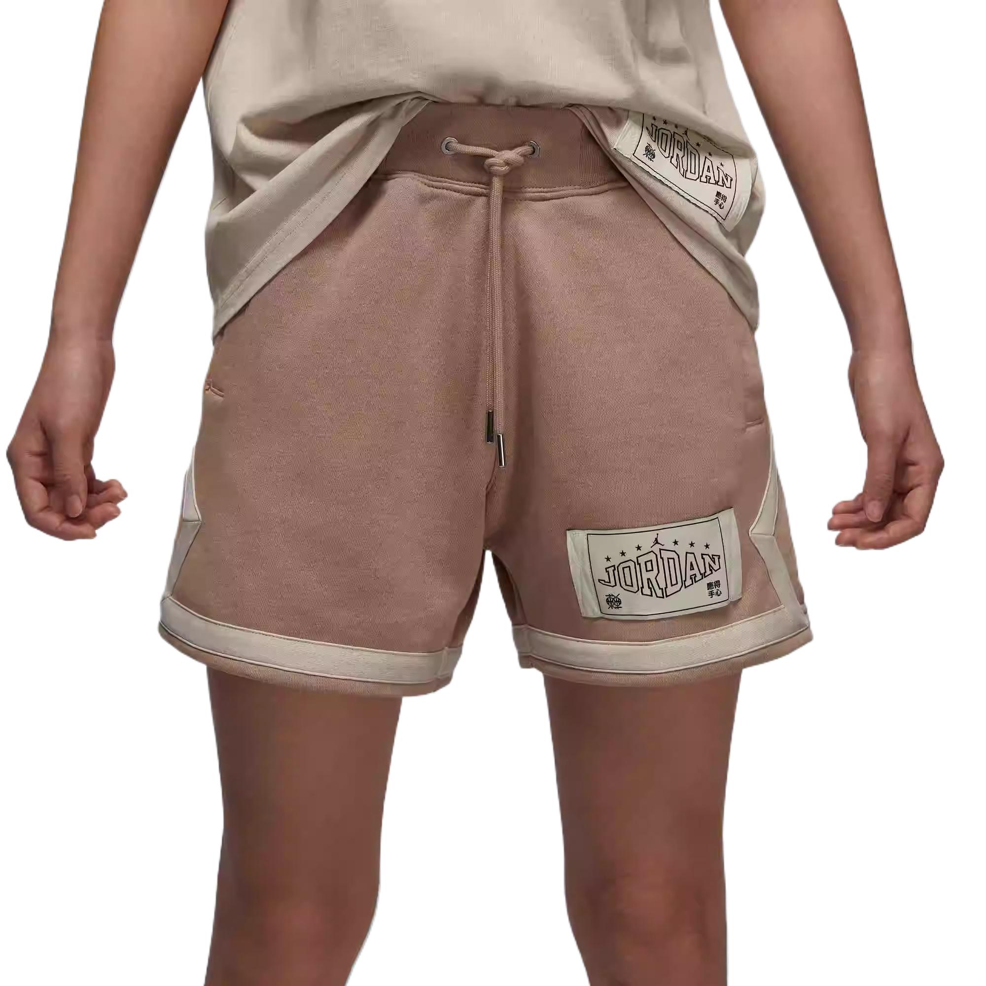Jordan Женские шорты Diamond Casual цвета Ephedra/Oat/Gray Black
Jordan Женские шорты Diamond Casual цвета Ephedra/Oat/Gray Black