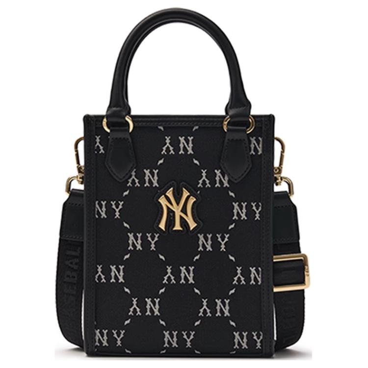 Полиэстеровая наплечная сумка через плечо повседневная унисекс черная MLB
Полиэстеровая наплечная сумка через плечо повседневная унисекс черная MLB