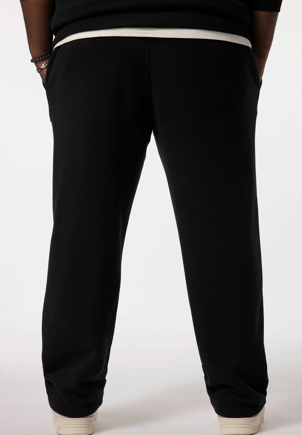 Спортивные брюки ELASTIKBUND BIS 8 XL STHUGE, черный
Спортивные брюки ELASTIKBUND BIS 8 XL STHUGE, черный