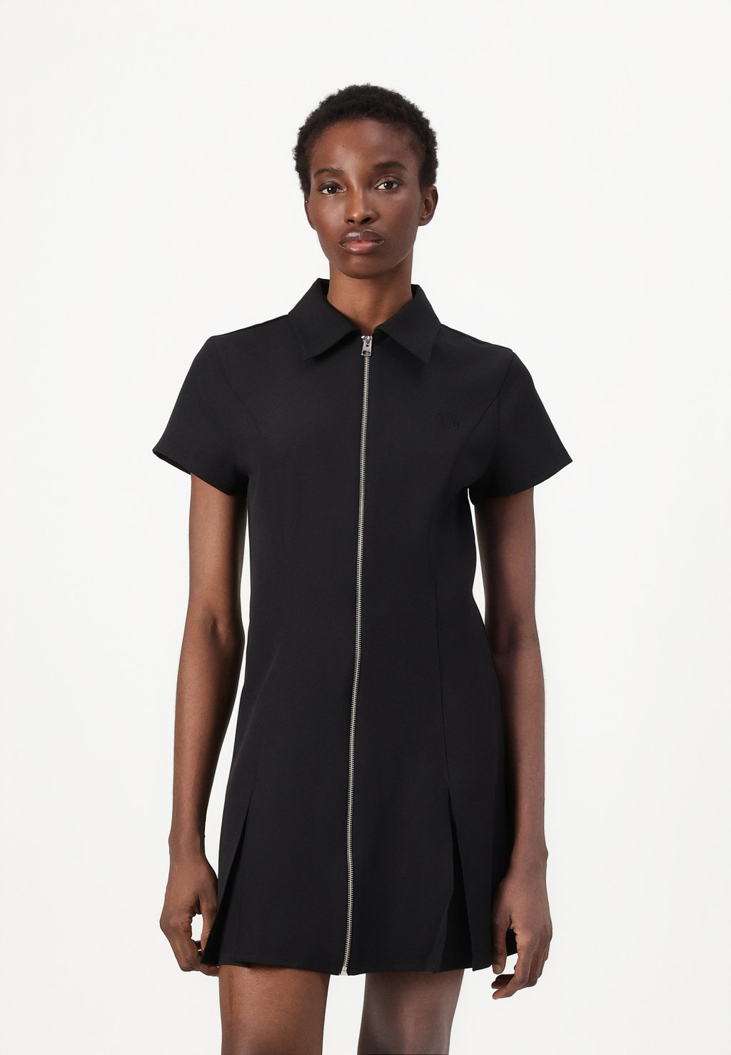 Платье-рубашка KAHUMA HUGO, черный
Платье-рубашка KAHUMA HUGO, черный