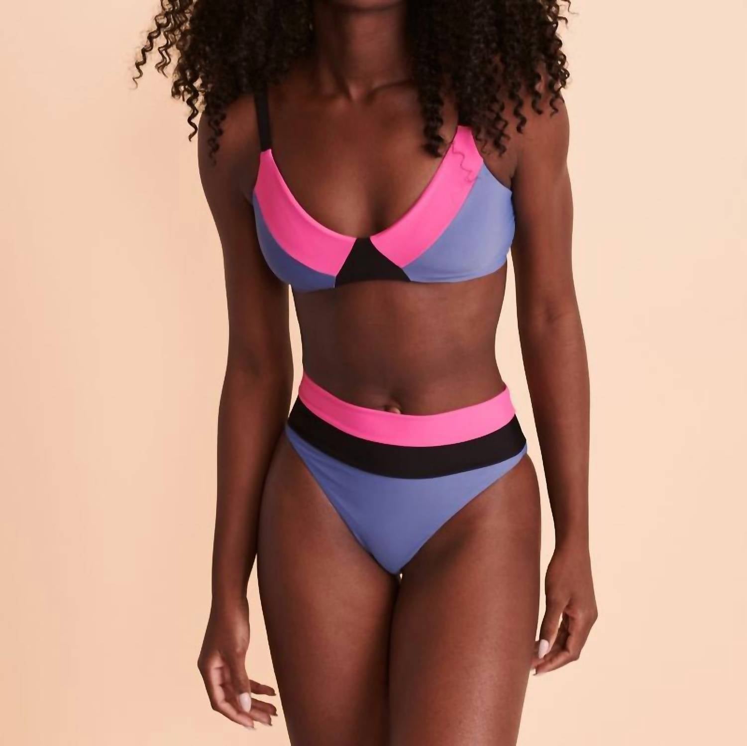 Верх бикини миди синего цвета Malai
Верх бикини миди синего цвета Malai