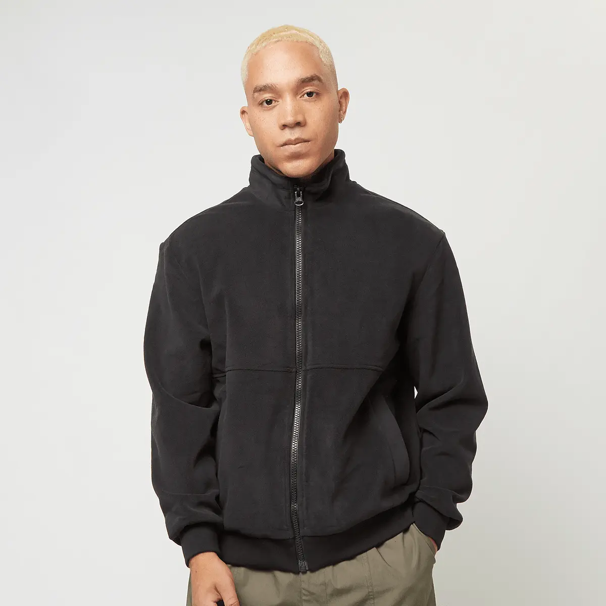 Куртка Urban Classics Colour Block Polar Fleece Jacket, черный
Куртка Urban Classics Colour Block Polar Fleece Jacket, черный