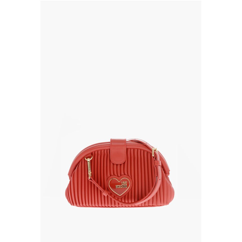 Плиссированный клатч LOVE с имитацией сумки и съемным плечевым ремнем Moschino, Red
Плиссированный клатч LOVE с имитацией сумки и съемным плечевым ремнем Moschino, Red