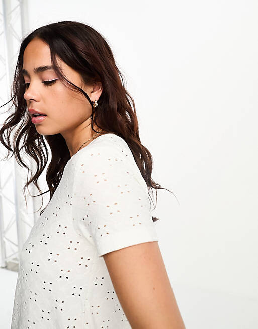 Белая футболка с вышивкой из джерси JDY, Белый, Белая футболка с вышивкой из джерси JDY
Белая футболка с вышивкой из джерси JDY, Белый, Белая футболка с вышивкой из джерси JDY