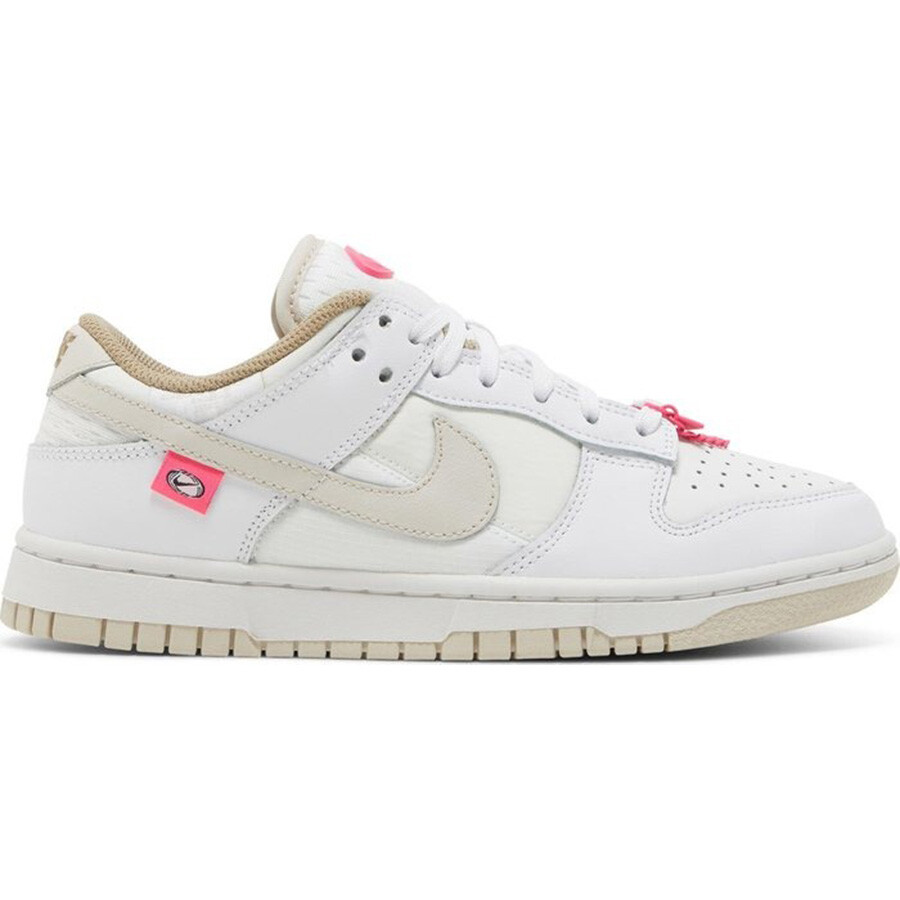 Кроссовки Nike Wmns Dunk Low, белый/мультиколор
Кроссовки Nike Wmns Dunk Low, белый/мультиколор