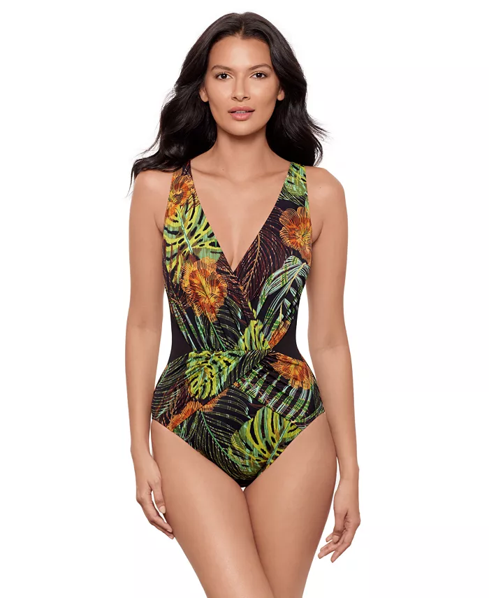 Женский слитный купальник Sunset Islet Ibiza Miraclesuit, мультиколор
Женский слитный купальник Sunset Islet Ibiza Miraclesuit, мультиколор
