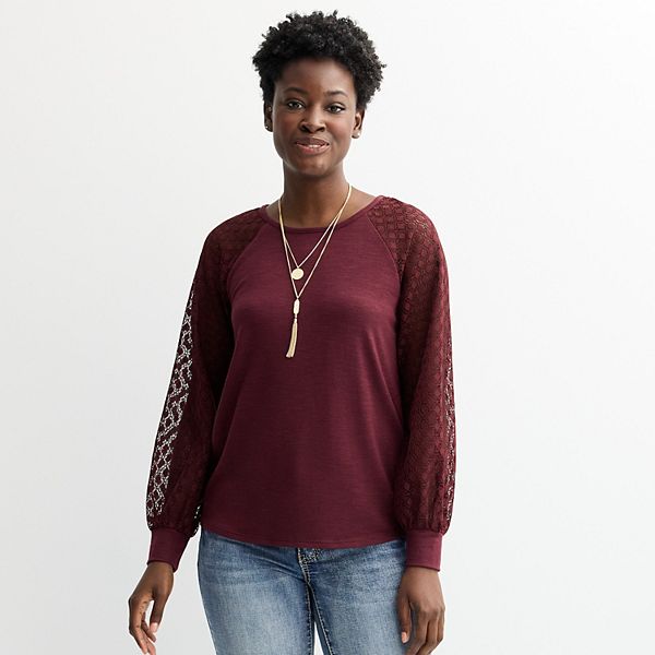 Женский топ с кружевными рукавами и ожерельем Apt. 9, Port Royale
Женский топ с кружевными рукавами и ожерельем Apt. 9, Port Royale