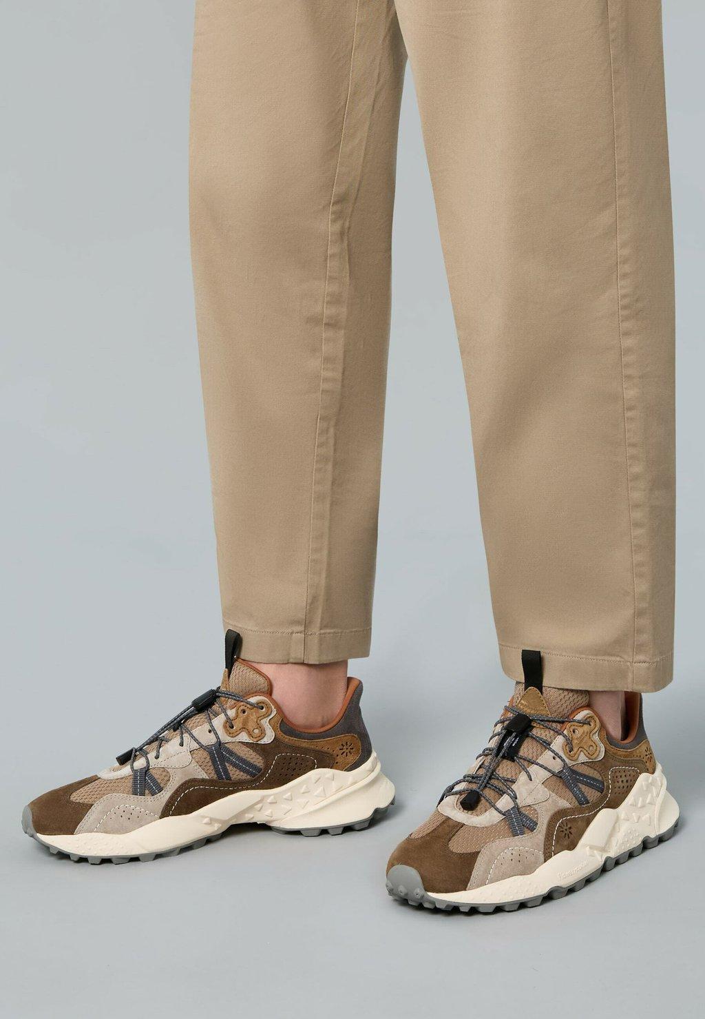 Низкие кеды Flower Mountain, коричневый
Низкие кеды Flower Mountain, коричневый