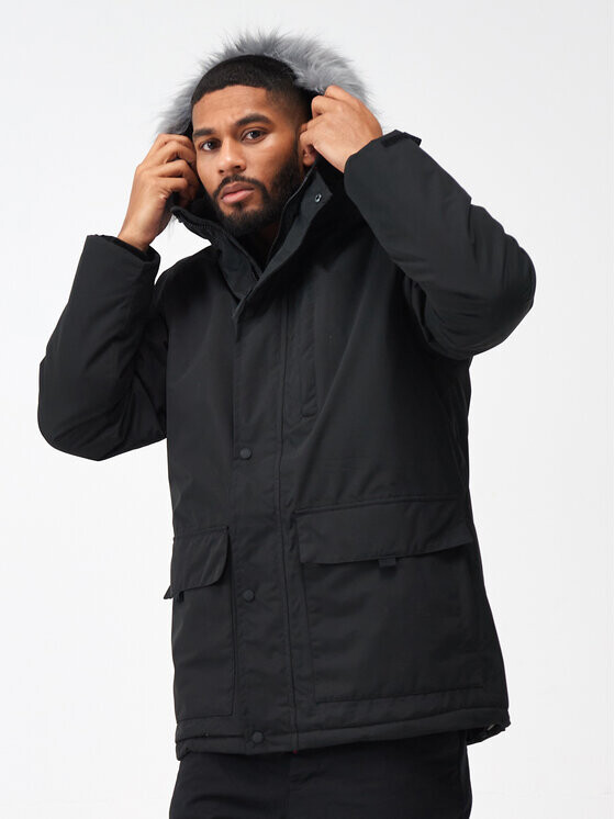 Зимняя куртка стандартного кроя Regatta, черный
Зимняя куртка стандартного кроя Regatta, черный