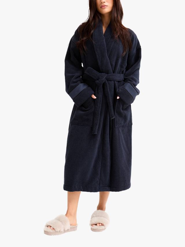 Халат Pretty You из бамбуковой махровой ткани Pretty You London, Midnight
Халат Pretty You из бамбуковой махровой ткани Pretty You London, Midnight