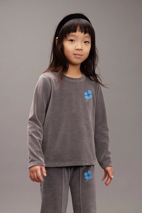 Детская кофта с длинным рукавом Clover Mini Rodini, серый
Детская кофта с длинным рукавом Clover Mini Rodini, серый