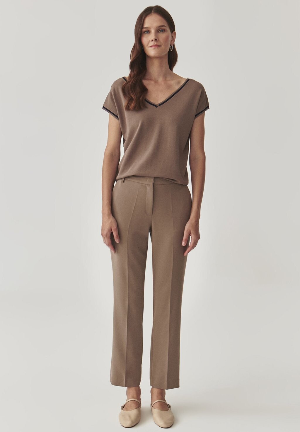 Базовая футболка SORA TATUUM, бежевый
Базовая футболка SORA TATUUM, бежевый